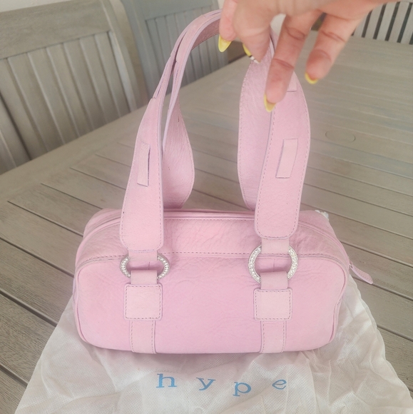 HYPE | Vintage Double Strap Zipper Bag | SZ OS - Picture 2 of 9